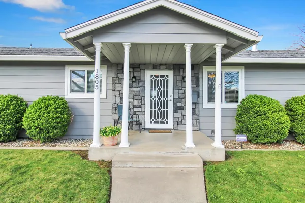 $499,000 | 1805 Kienitz Avenue, Modesto, CA 95355