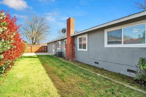 $499,000 | 1805 Kienitz Avenue, Modesto, CA 95355