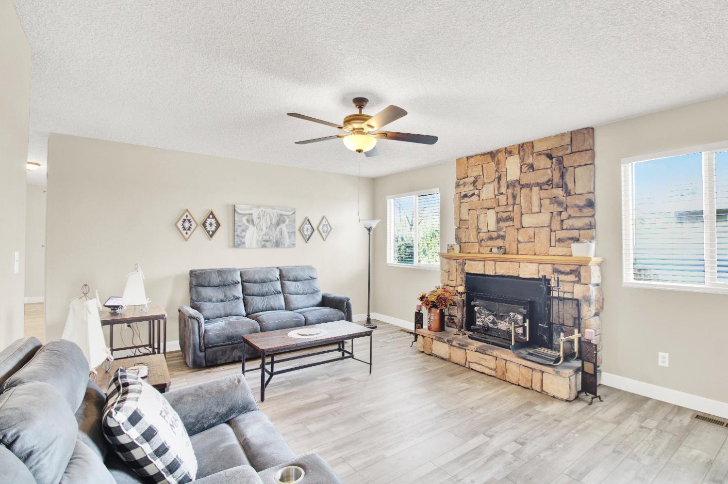 1805 Kienitz Avenue Modesto, CA 95355 - Photo 6 of 44