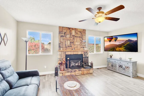 $499,000 | 1805 Kienitz Avenue, Modesto, CA 95355