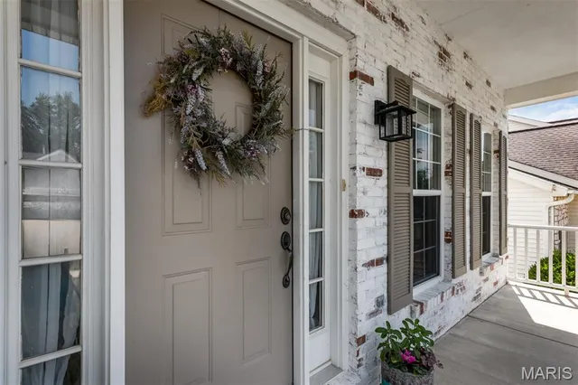 $525,000 | 930 Legends View Drive, Eureka, MO 63025