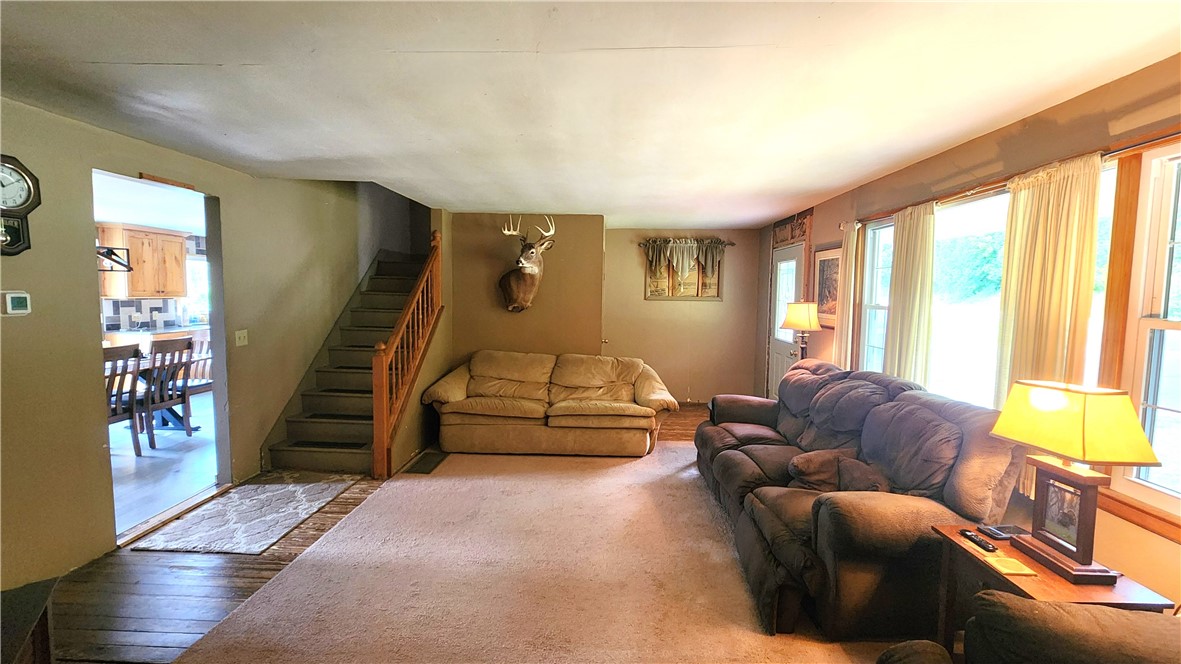 4394 Hogback Hill Road Palmyra, NY 14522 - Photo 10 of 26