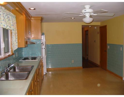 7 Jionzo Road Milford, MA 01757 - Photo 11 of 12 Gallery Image 11