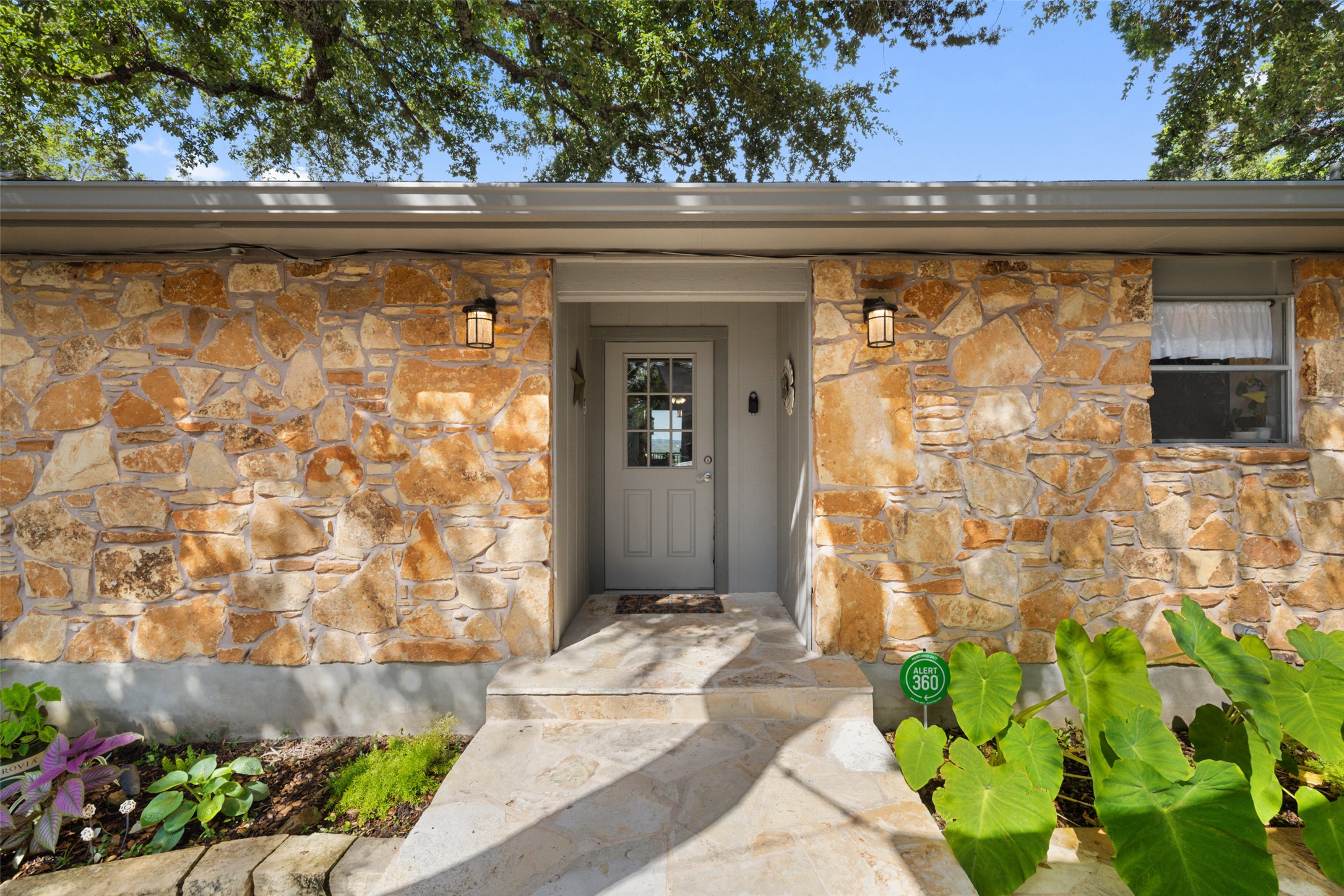 2918 Thurman Road Lago Vista, TX 78645 - Photo 6 of 29