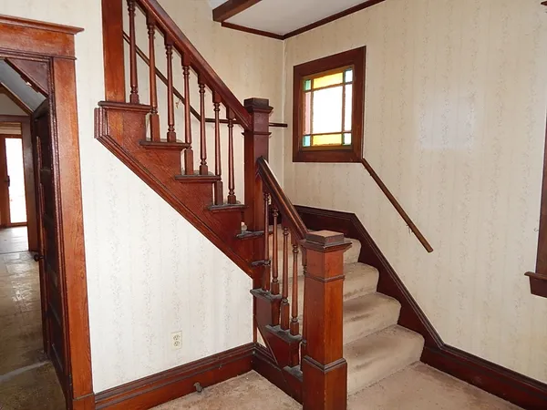 $170,000 | 82 Beacon Street, Athol, MA 01331