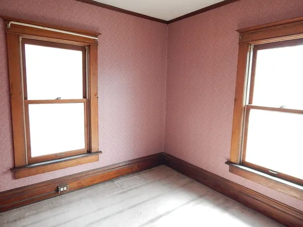 $170,000 | 82 Beacon Street, Athol, MA 01331