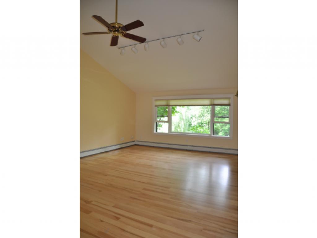 2231 Middle Road Colchester, VT 05446 - Photo 11 of 36 Gallery Image 11