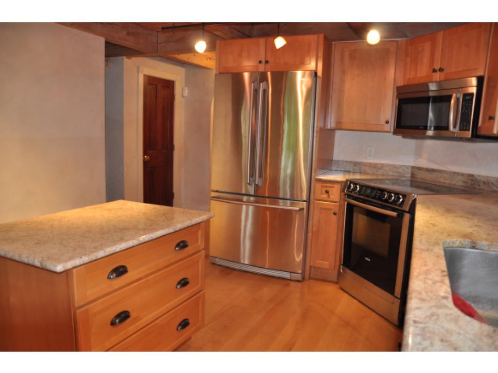2231 Middle Road Colchester, VT 05446 - Photo 3 of 36 Gallery Image 3