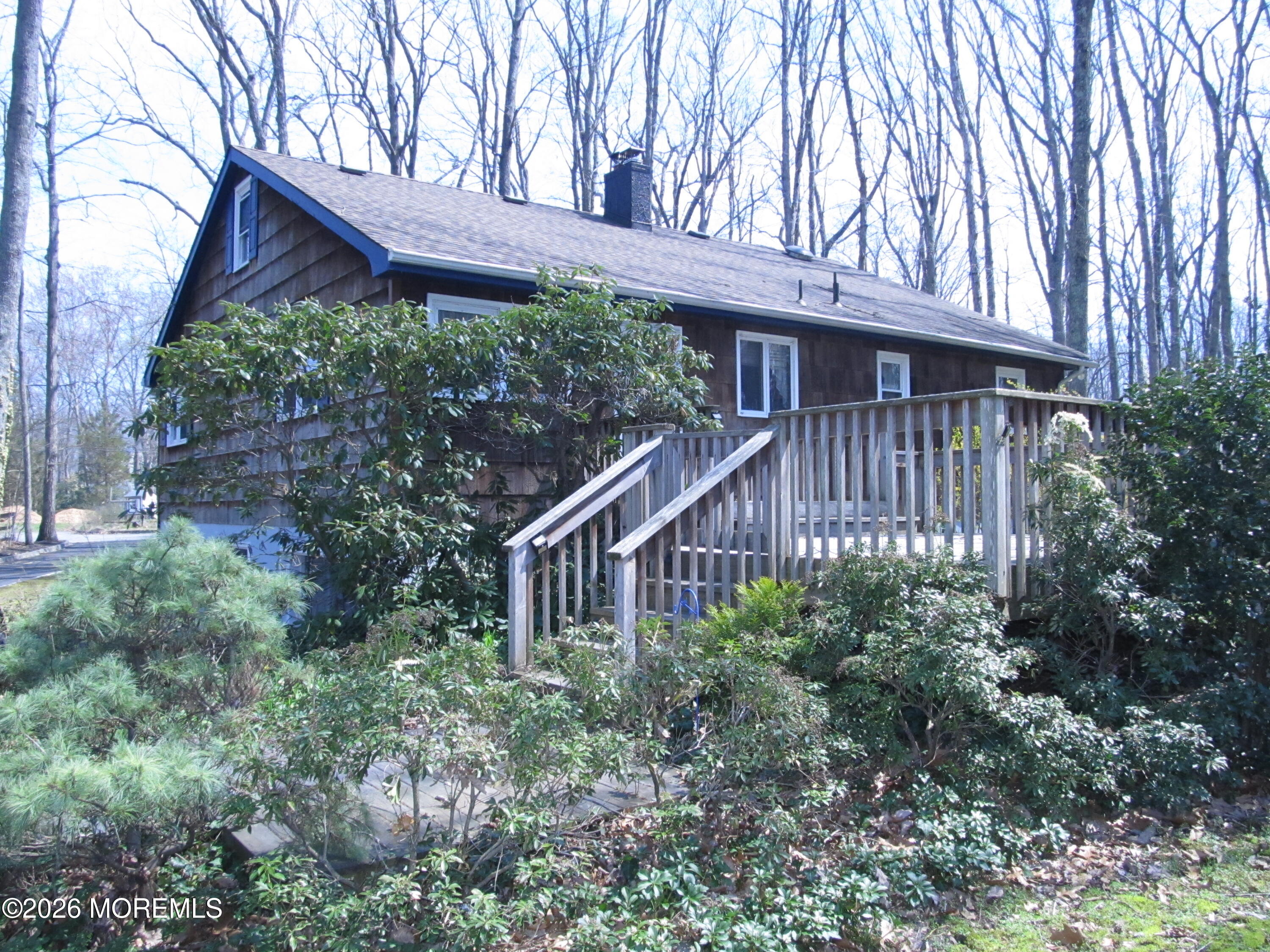 10 Hendrickson Drive Cream Ridge, NJ 08514 - Photo 3 of 12 IMG_4543