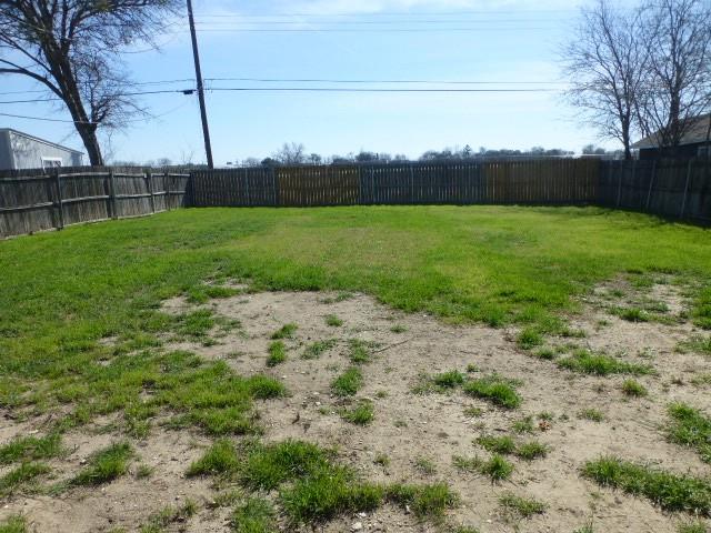 6729 Wallis Road Lake Worth, TX 76135 - Photo 3 of 12