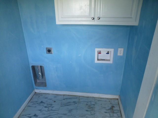 6729 Wallis Road Lake Worth, TX 76135 - Photo 7 of 12