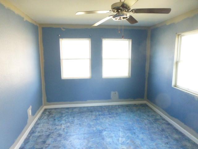 6729 Wallis Road Lake Worth, TX 76135 - Photo 10 of 12