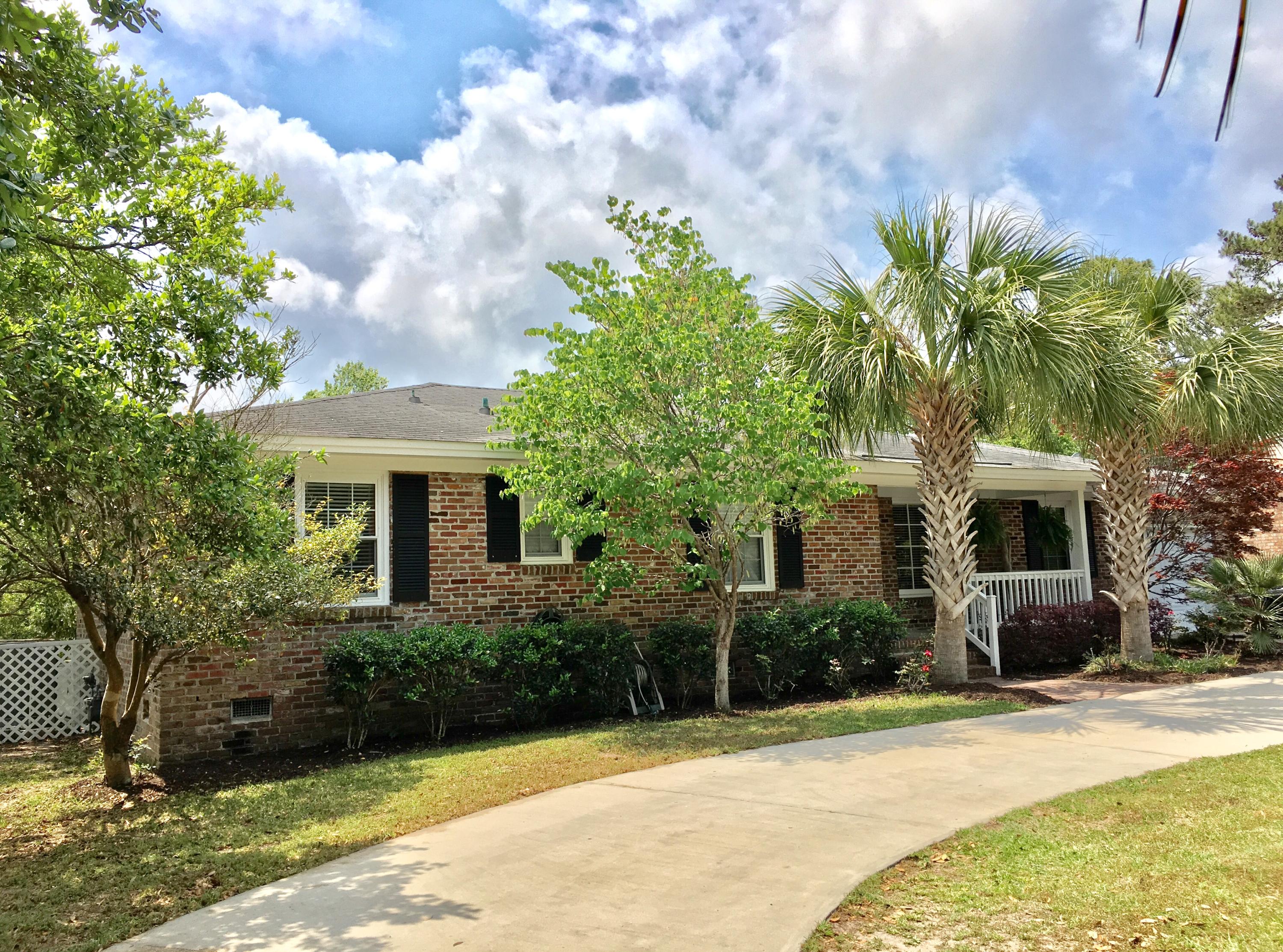 1123 Harbor View Road Charleston, SC 29412 - Photo 2 of 28 2-Front Angle