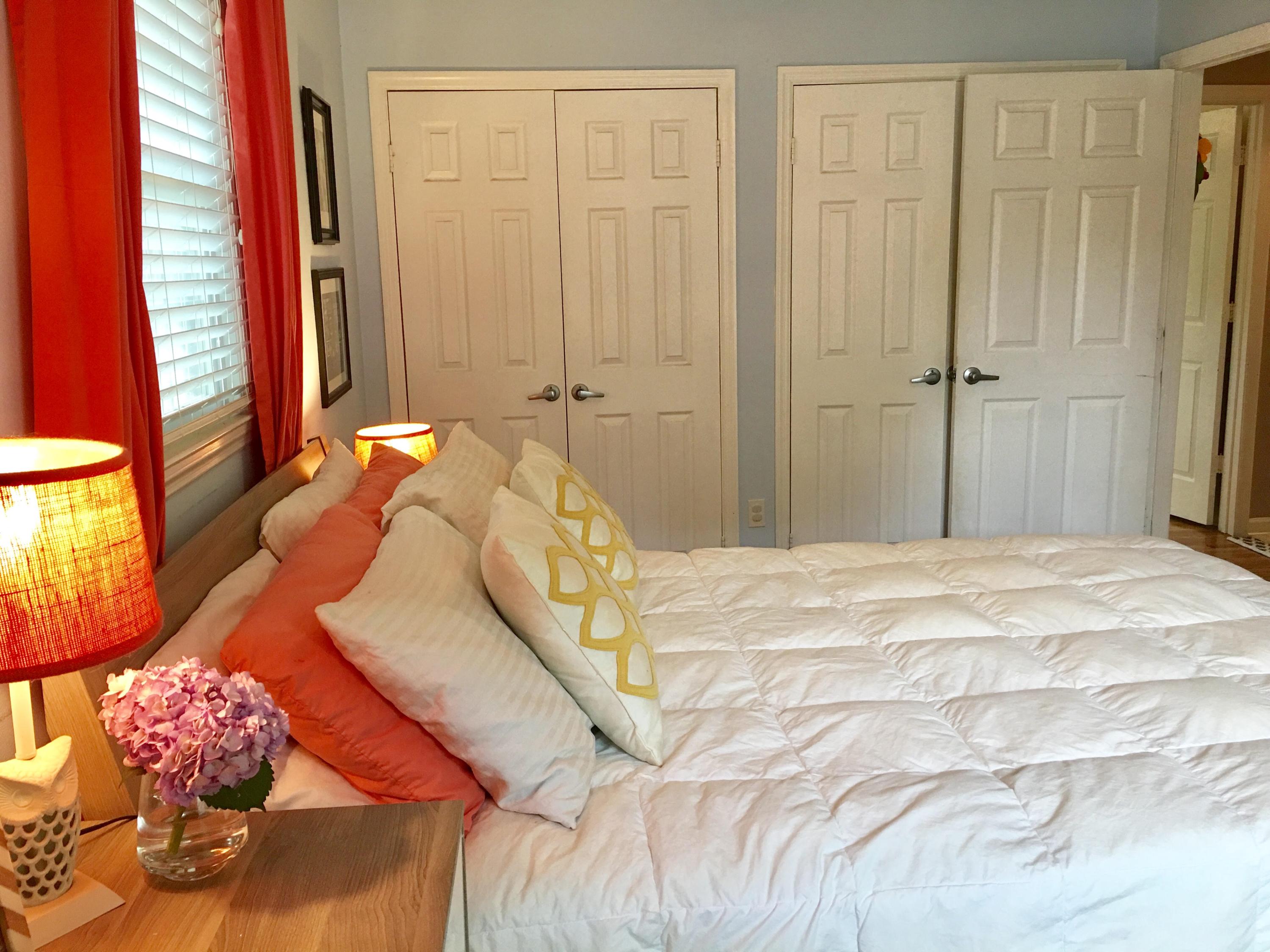 1123 Harbor View Road Charleston, SC 29412 - Photo 16 of 28 16-Master Bedroom - Closets