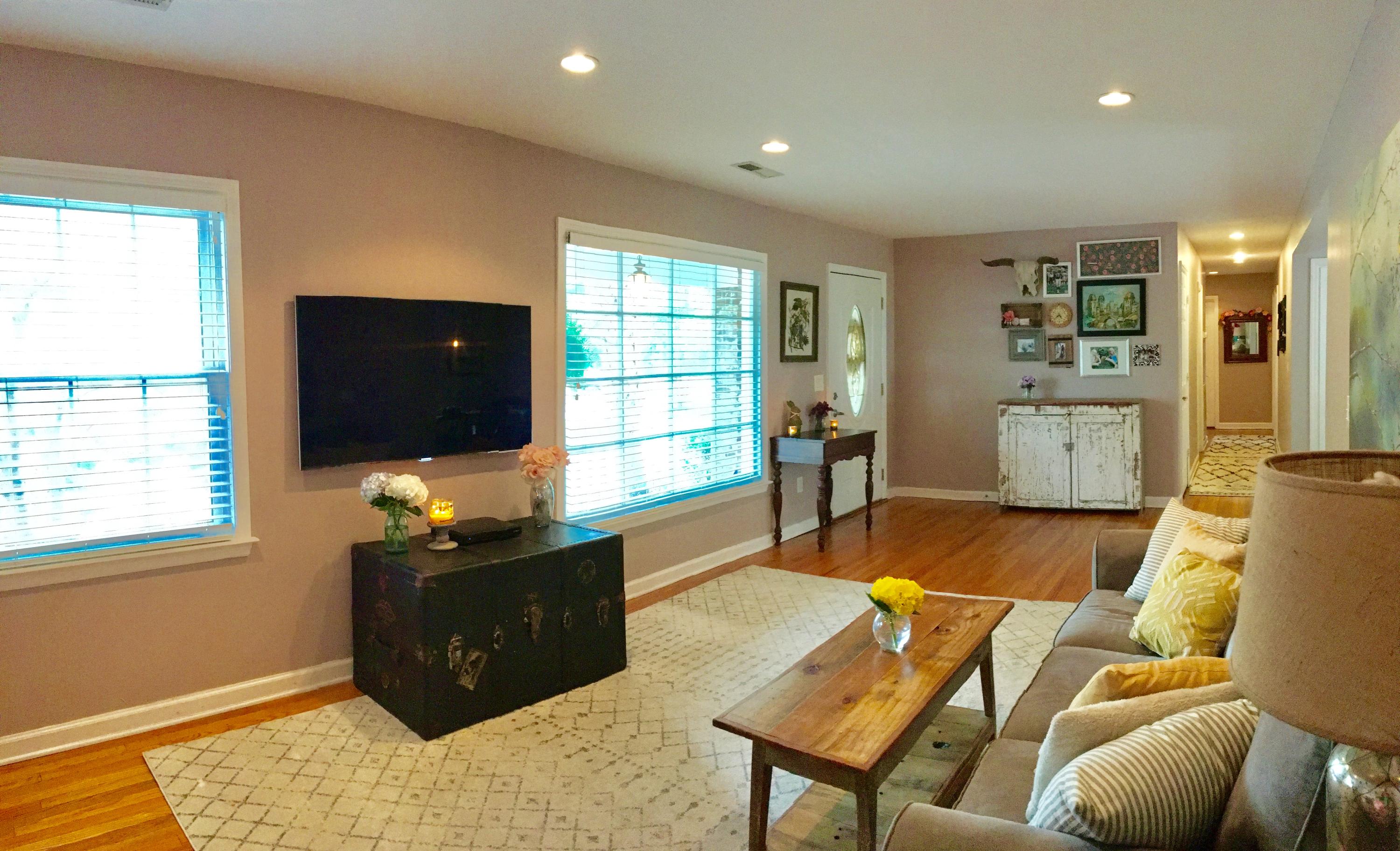 1123 Harbor View Road Charleston, SC 29412 - Photo 6 of 28 6-Living Room - Door