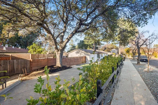 $2,388,000 | 240 Garden Hill Drive, Los Gatos, CA 95032