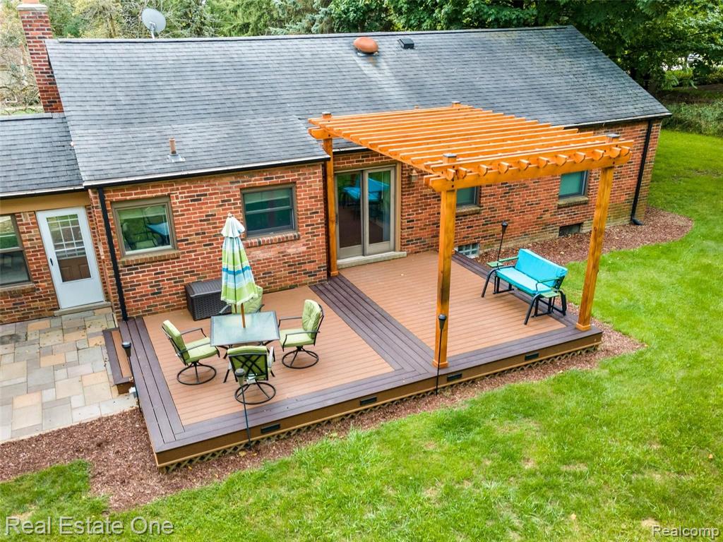 2470 West Tienken Road Rochester Hills, MI 48306 - Photo 22 of 31