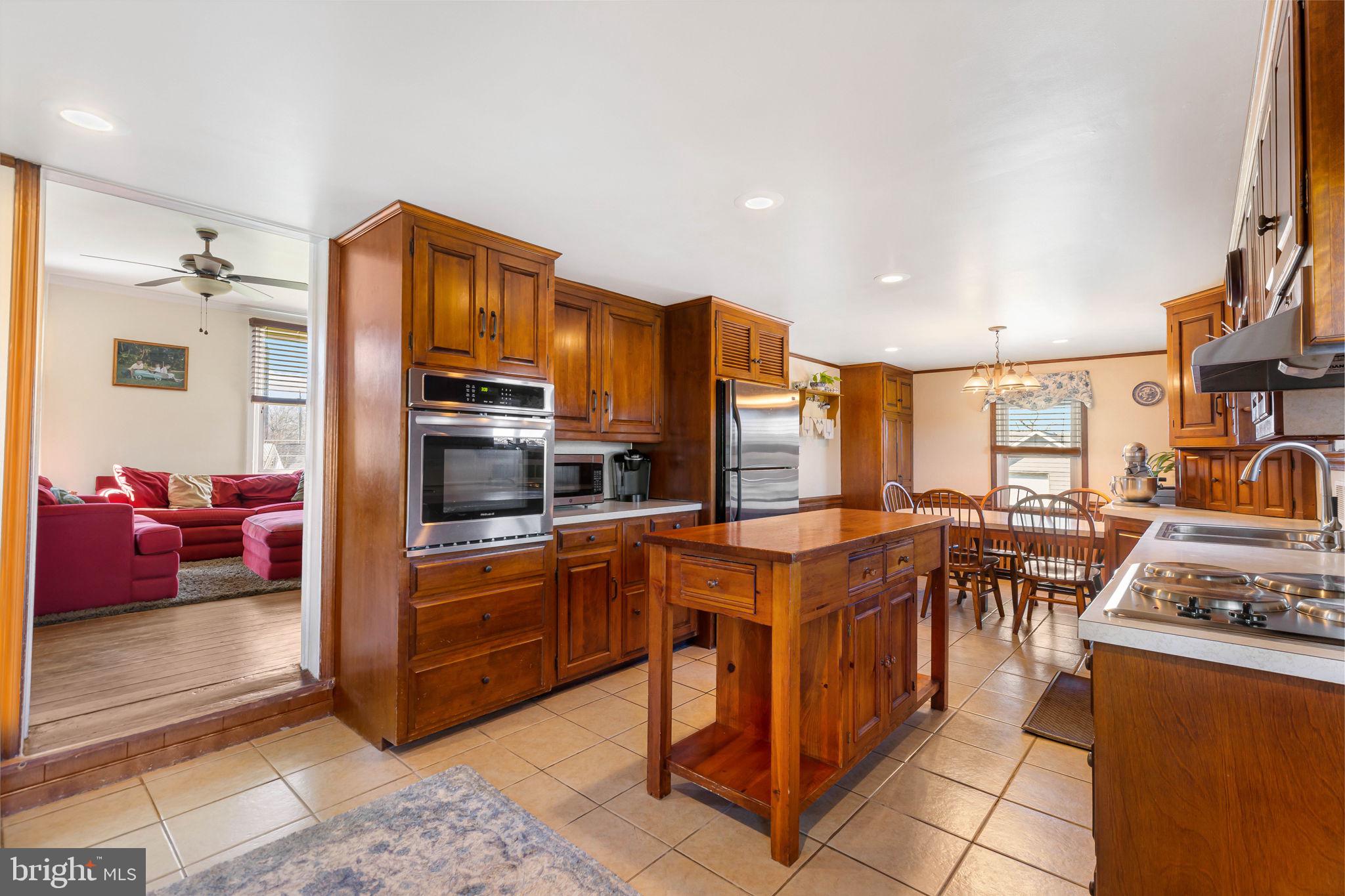 560 Nottingham Road Peach Bottom, PA 17563 - Photo 4 of 34