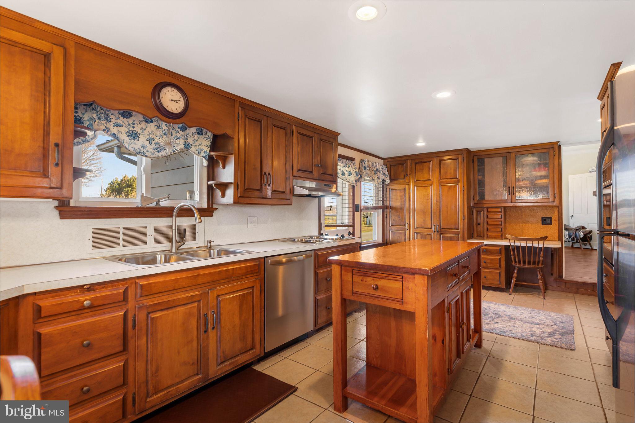 560 Nottingham Road Peach Bottom, PA 17563 - Photo 6 of 34