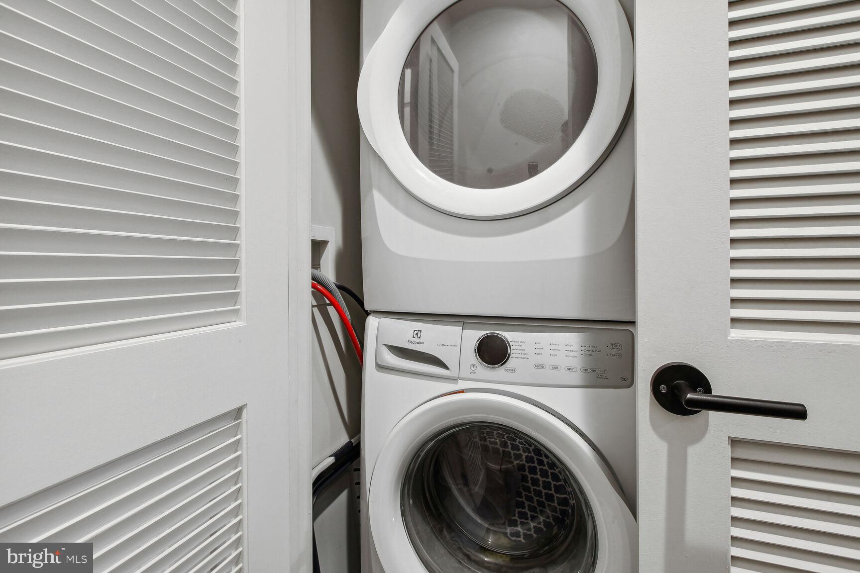 1317 Spring Road Northwest, Unit 2 Washington, DC 20010 - Photo 22 of 24