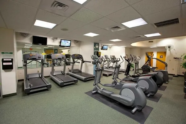 $3,200 | 99 Pond Avenue, Unit 702, Brookline, MA 02445