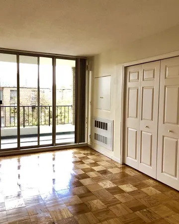 $3,200 | 99 Pond Avenue, Unit 702, Brookline, MA 02445