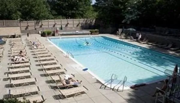 $3,200 | 99 Pond Avenue, Unit 702, Brookline, MA 02445