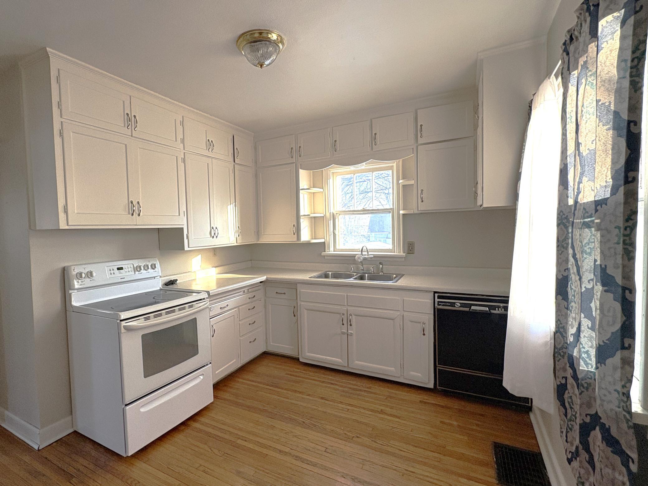 519 Spruce Street Fergus Falls, MN 56537 - Photo 15 of 41