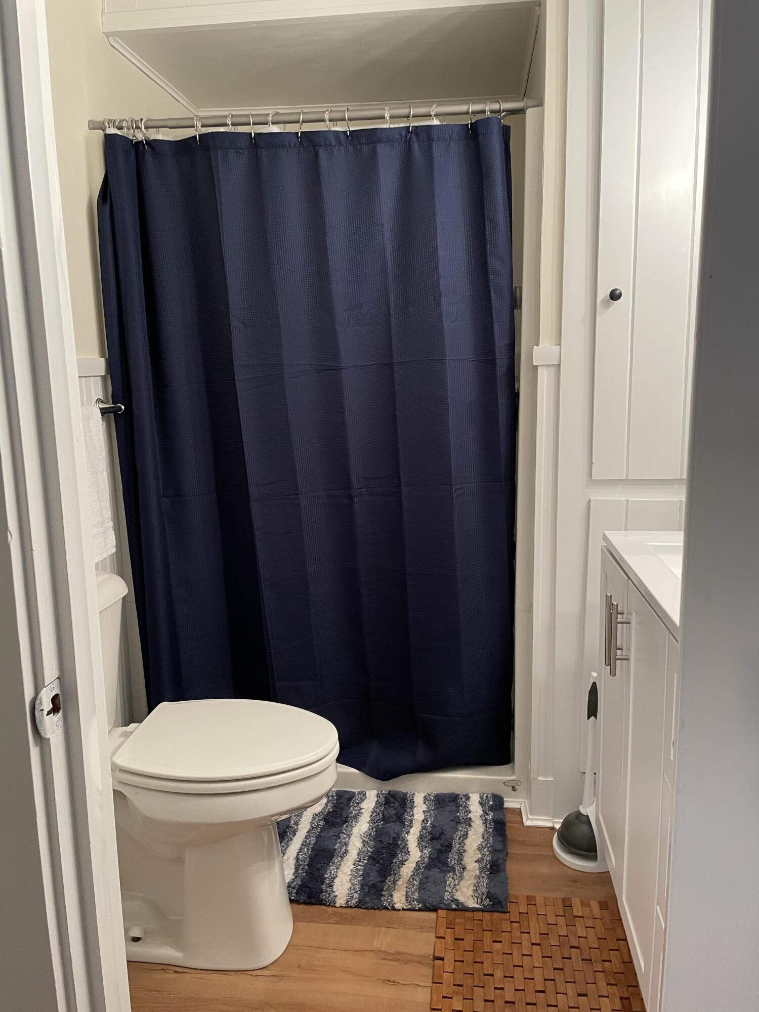 494 Wiscasset Road Boothbay, ME 04537 - Photo 26 of 37 Full Bath