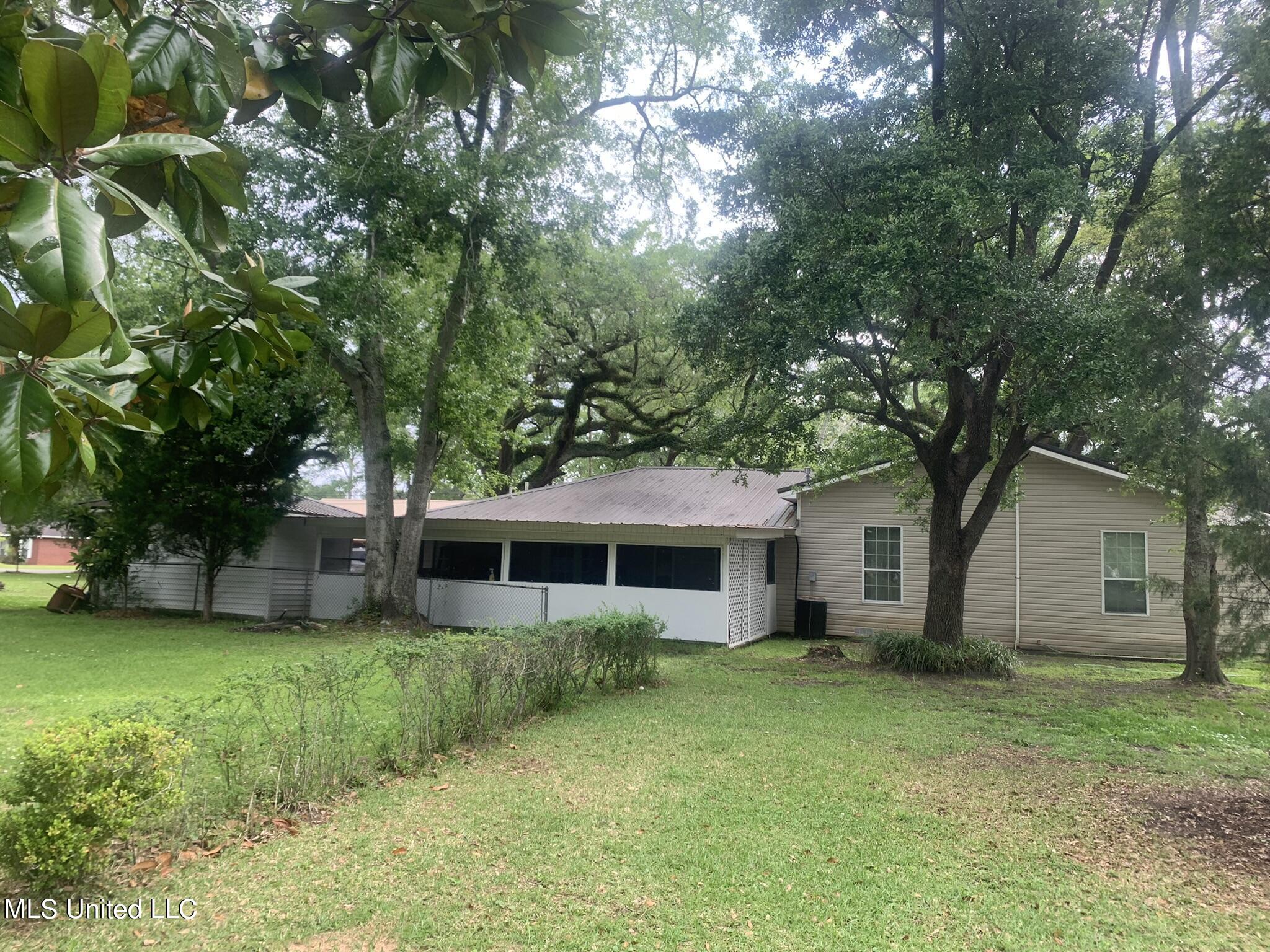 4501 Atchison Street Moss Point, MS 39563 - Photo 41 of 50 430E5241-D354-406C-9CD7-D32903333BF1