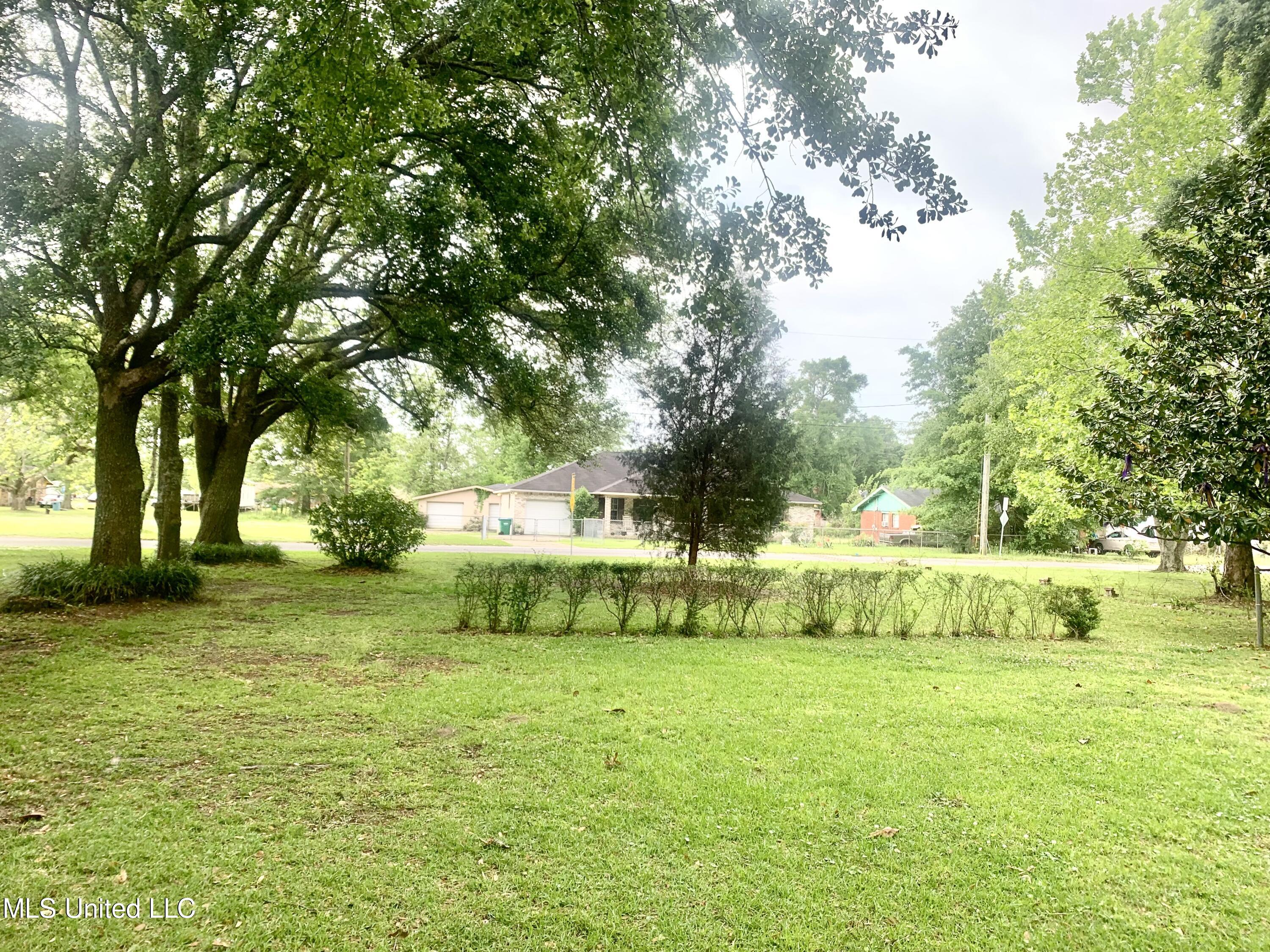 4501 Atchison Street Moss Point, MS 39563 - Photo 47 of 50 AD12E996-EC69-4A05-8BE0-B62BCC000DBD