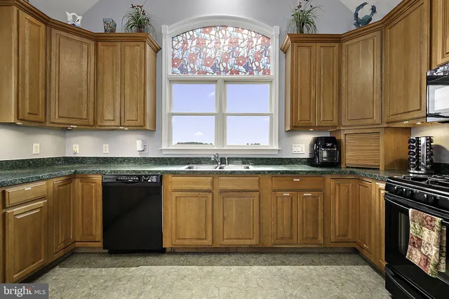 $1,650,000 | 1102 South Bayshore Drive, Milton, DE 19968