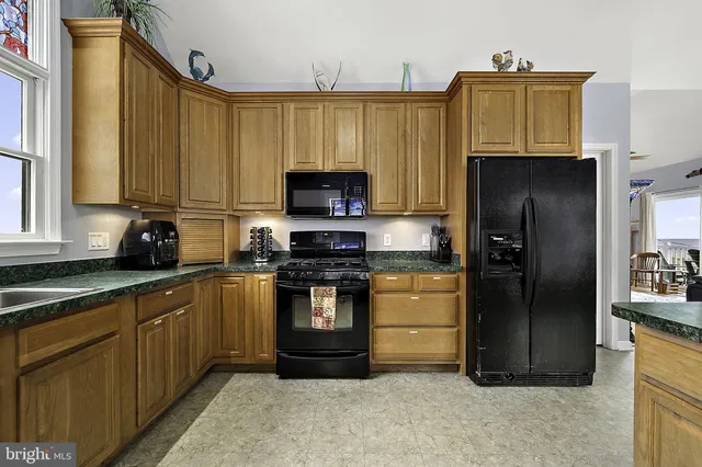 $1,650,000 | 1102 South Bayshore Drive, Milton, DE 19968