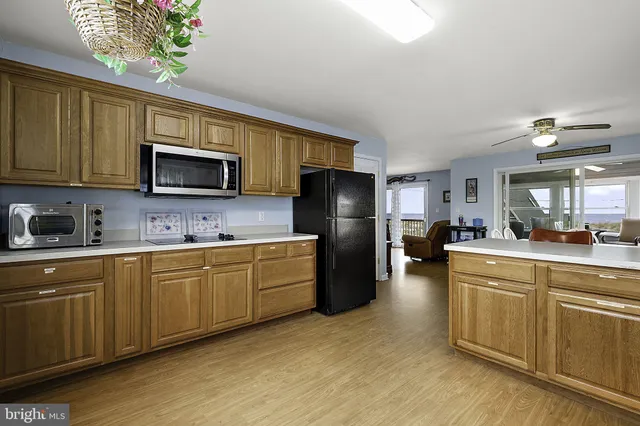 $1,650,000 | 1102 South Bayshore Drive, Milton, DE 19968