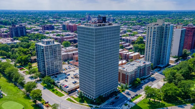 $114,900 | 6700 South South Shore Drive, Unit 25K, Chicago, IL 60649