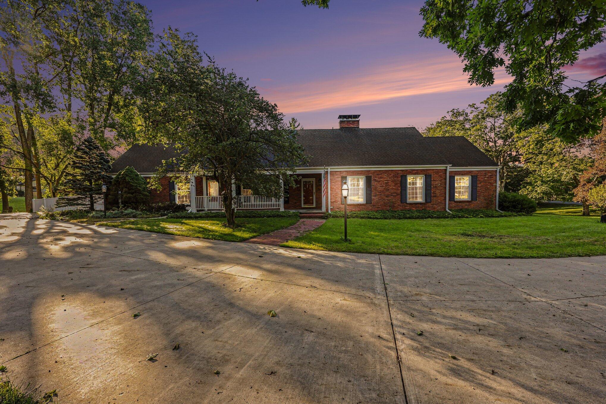 1337 Badgley Road Jackson, MI 49203 - Photo 1 of 43 001_file_3677