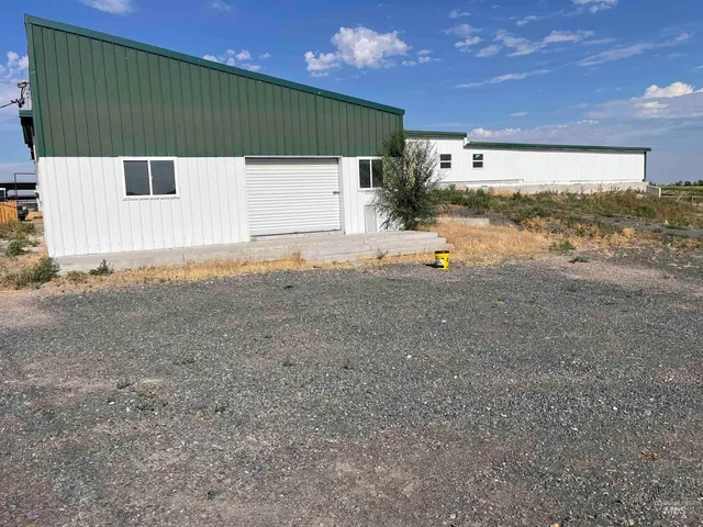 $1,750,000 | 3851 North 1400 East, Buhl, ID 83316