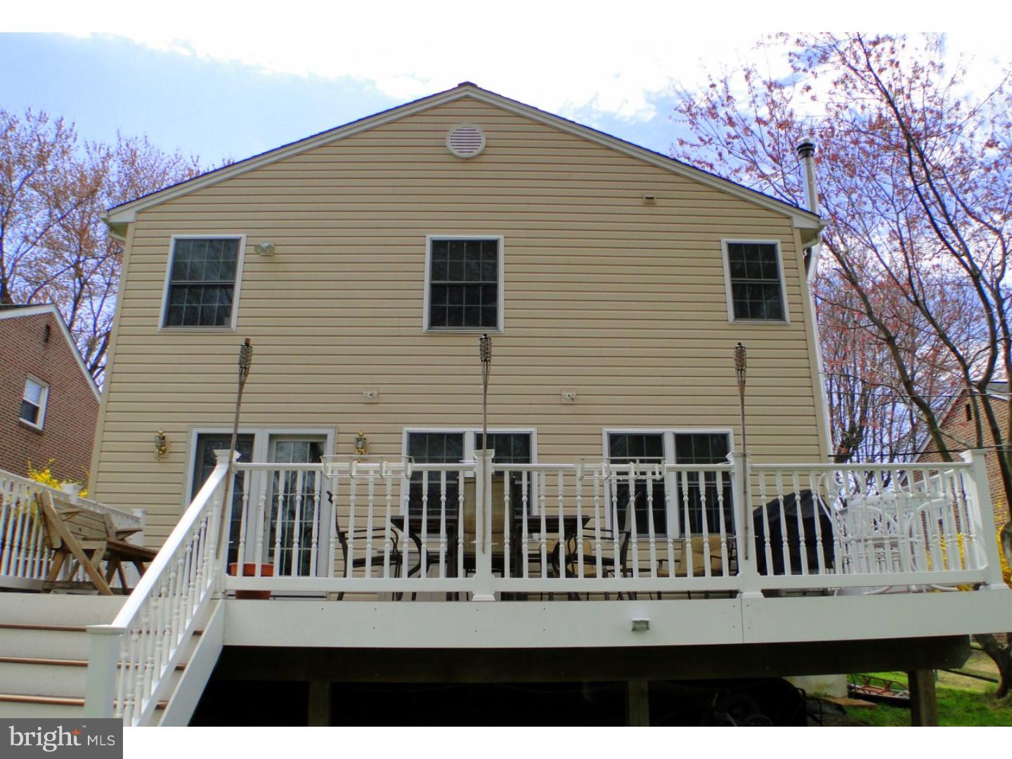 27 White Oak Road Springfield, PA 19064 - Photo 22 of 25 Deck