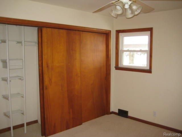 15305 Allen Road Southgate, MI 48195 - Photo 15 of 25 15-BEDROOM 3-1.JPG