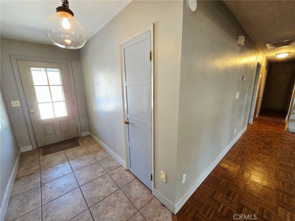 20221-20221 Modoc Road Apple Valley, CA 92308 - Photo 3 of 23 a view of entryway
