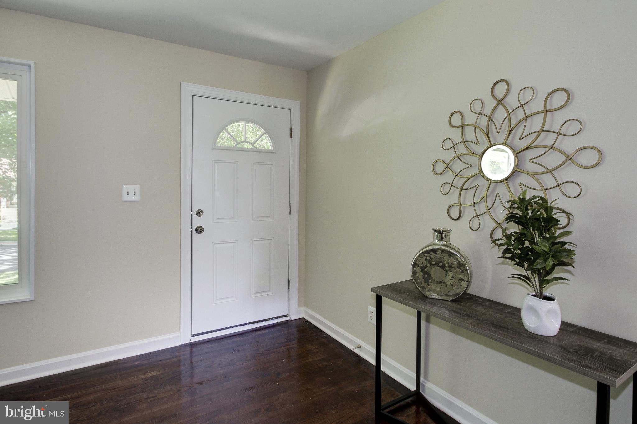 11013 Horde Street Silver Spring, MD 20902 - Photo 2 of 29 Interior (General)