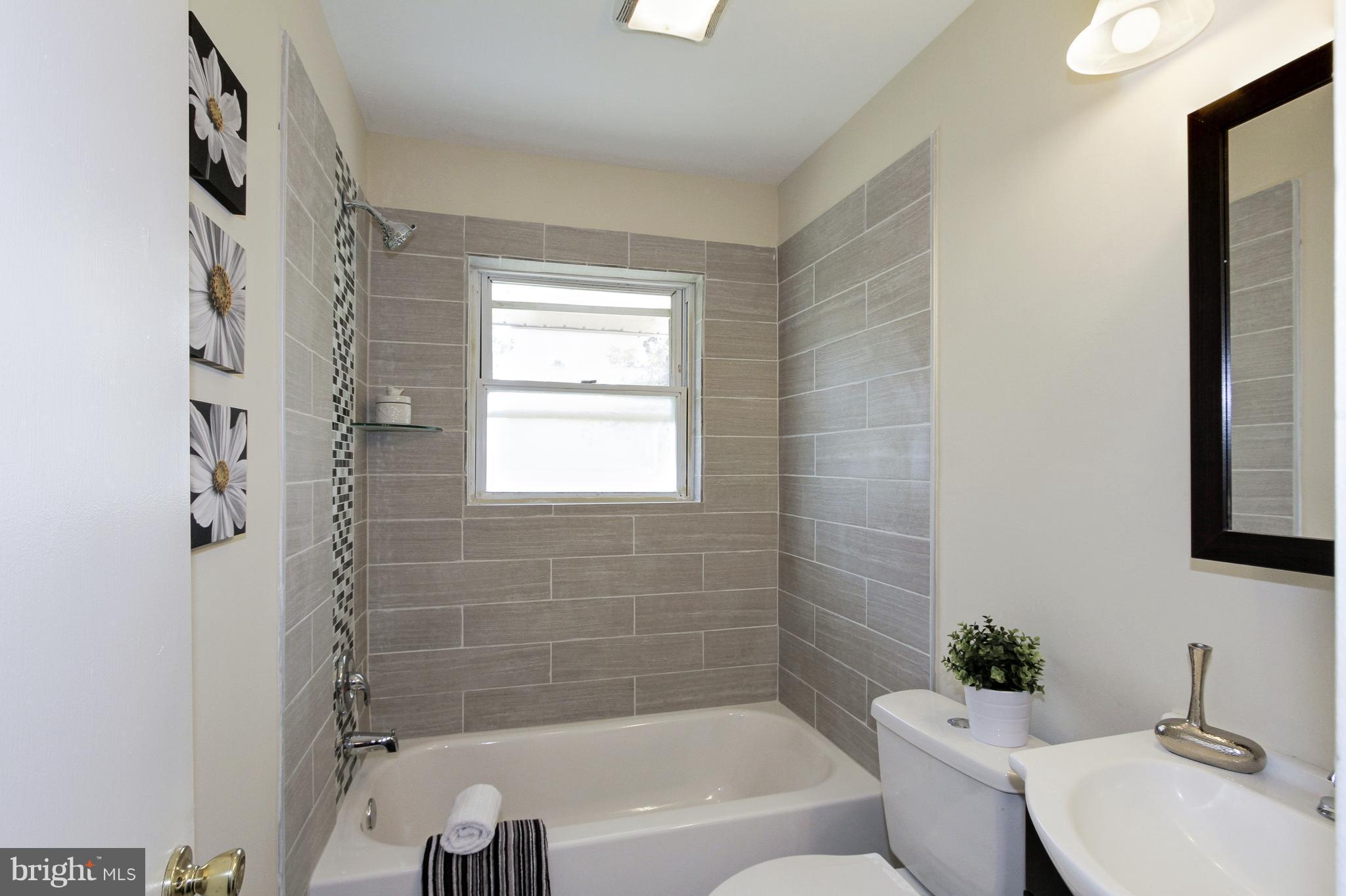 11013 Horde Street Silver Spring, MD 20902 - Photo 13 of 29 Bath