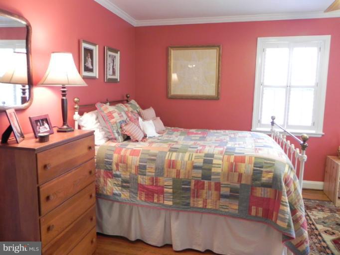 1102 Litchfield Road Baltimore, MD 21239 - Photo 5 of 26 Bedroom (Master)