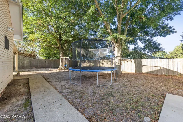 $179,500 | 1404 South Marie Street, Rayne, LA 70578