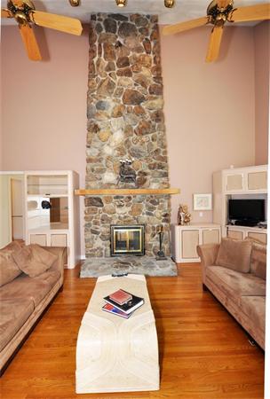 9 Simonds Road Winchester, MA 01890 - Photo 11 of 30 Gallery Image 11