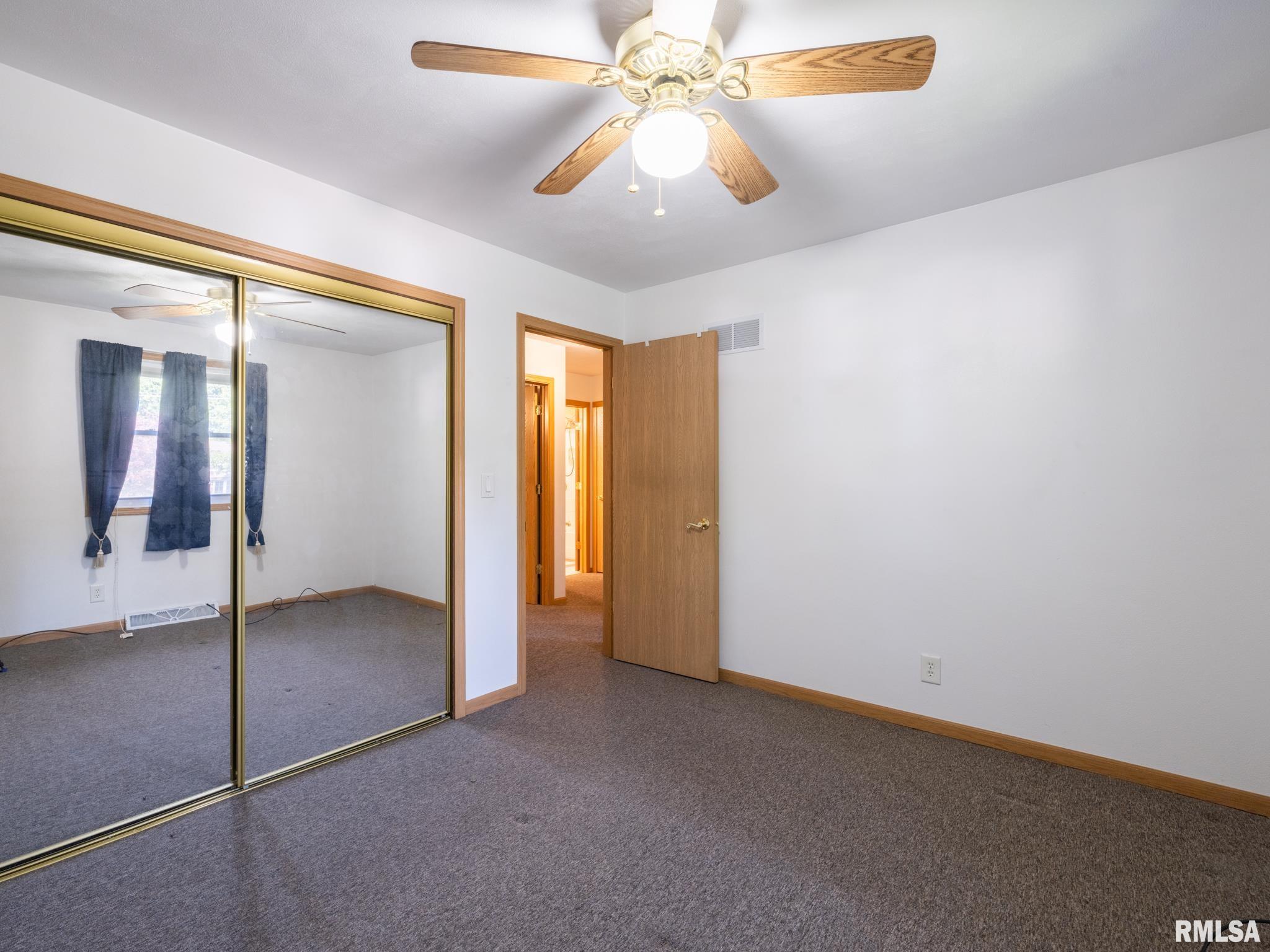 2721 North Rustic Ridge Drive Peoria, IL 61604 - Photo 26 of 52