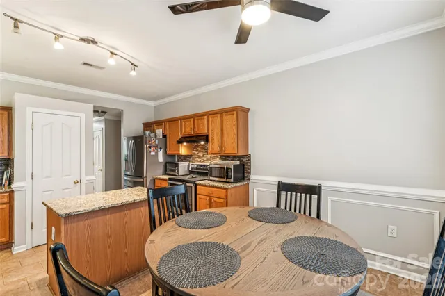 $385,000 | 610 Grantham Lane, Charlotte, NC 28262