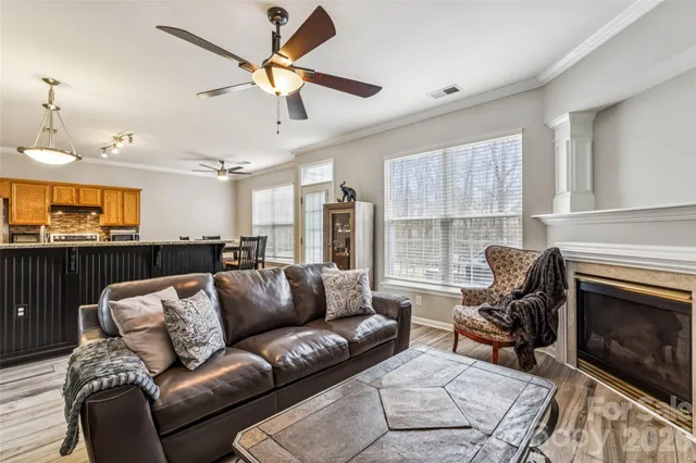 $385,000 | 610 Grantham Lane, Charlotte, NC 28262