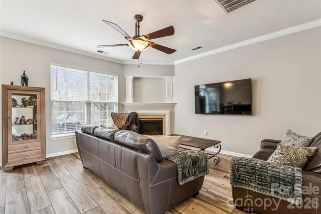 $385,000 | 610 Grantham Lane, Charlotte, NC 28262