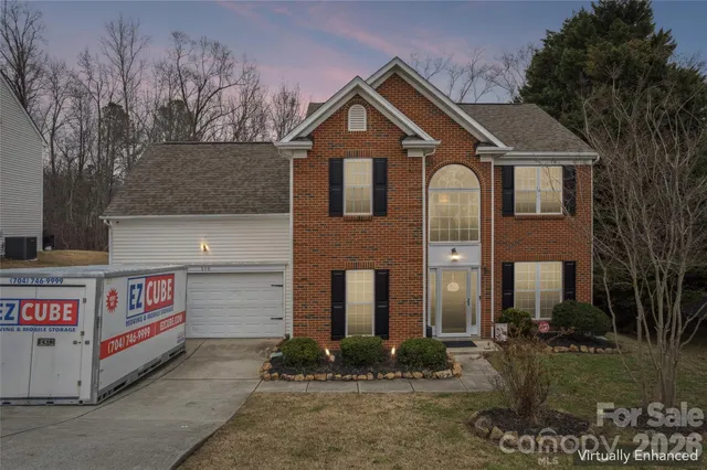 $385,000 | 610 Grantham Lane, Charlotte, NC 28262